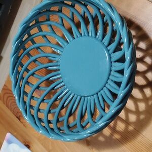 HOME Bread Basket Fruit Bowl Porcelain.